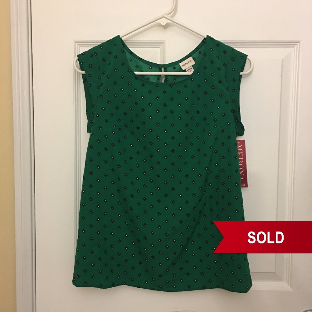 🍉 MERONA Target Kelly Green Floral Dot Blouse Top